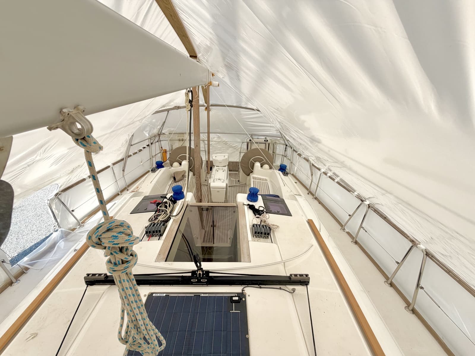 2016 Jeanneau Sun Odyssey 449 - Photo 3