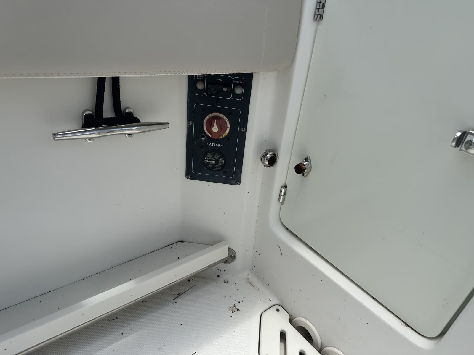 2015 Boston Whaler  - Photo 32