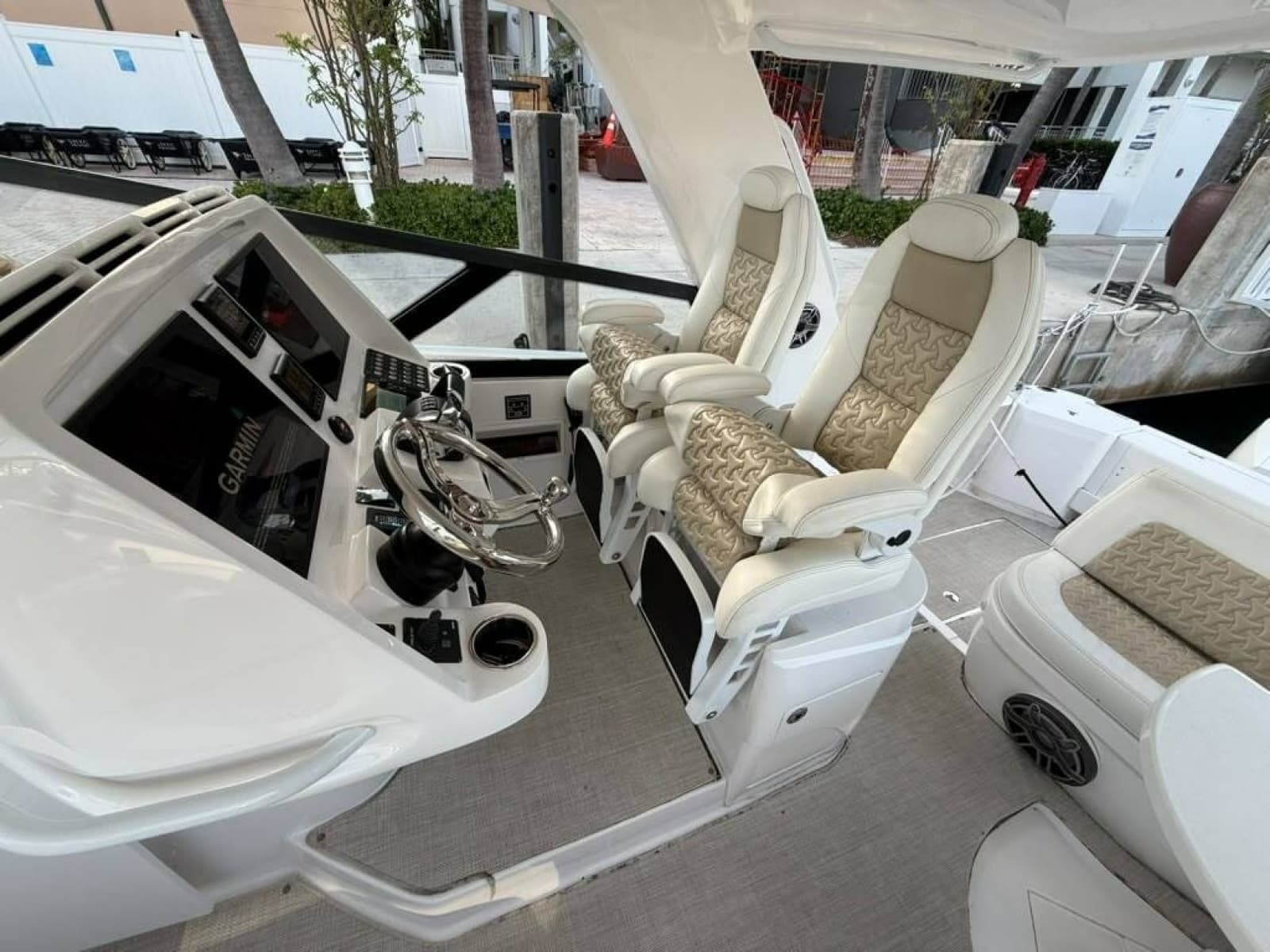 2021 Intrepid  - Photo 2