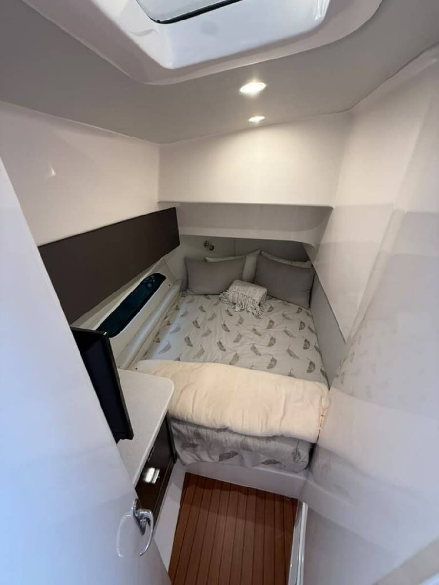 2021 Intrepid  - Photo 15