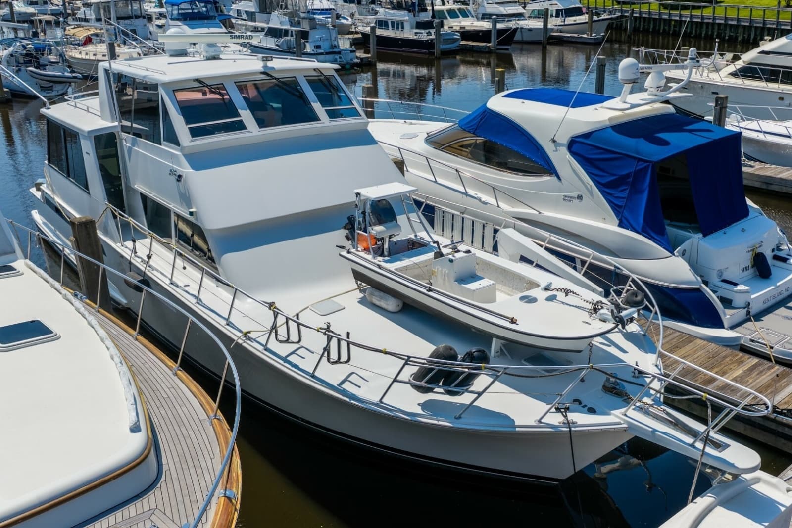 1999 Viking Cockpit Sport Yacht - Photo 2