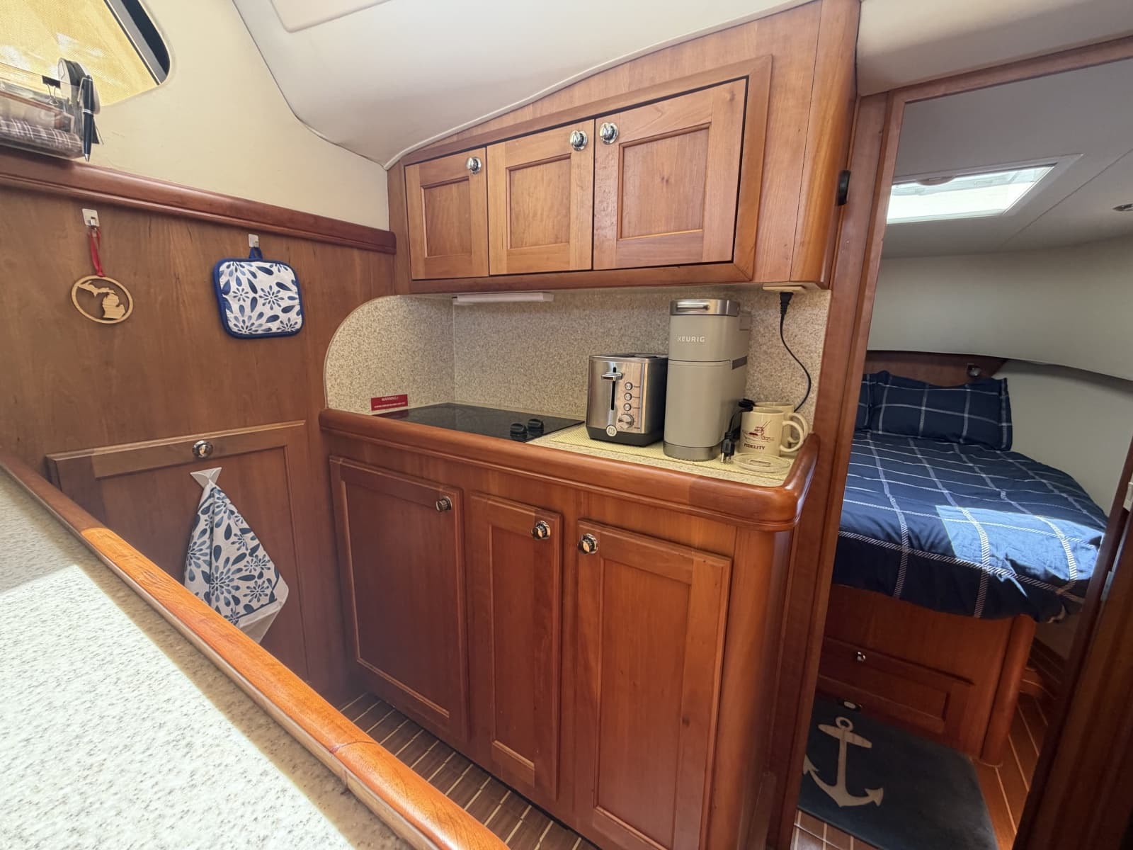 2006 Mainship 34 Trawler - Photo 92
