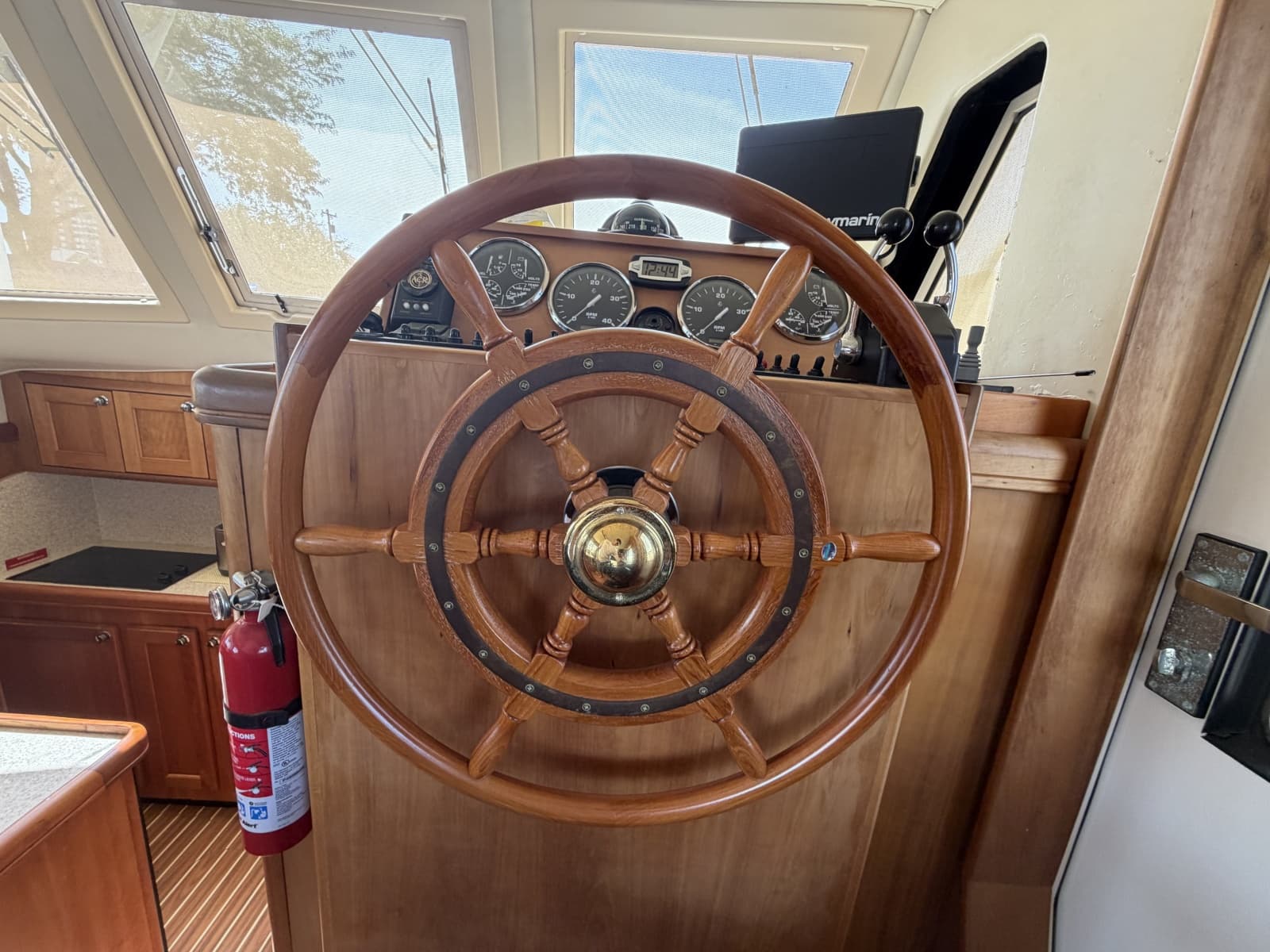 2006 Mainship 34 Trawler - Photo 83