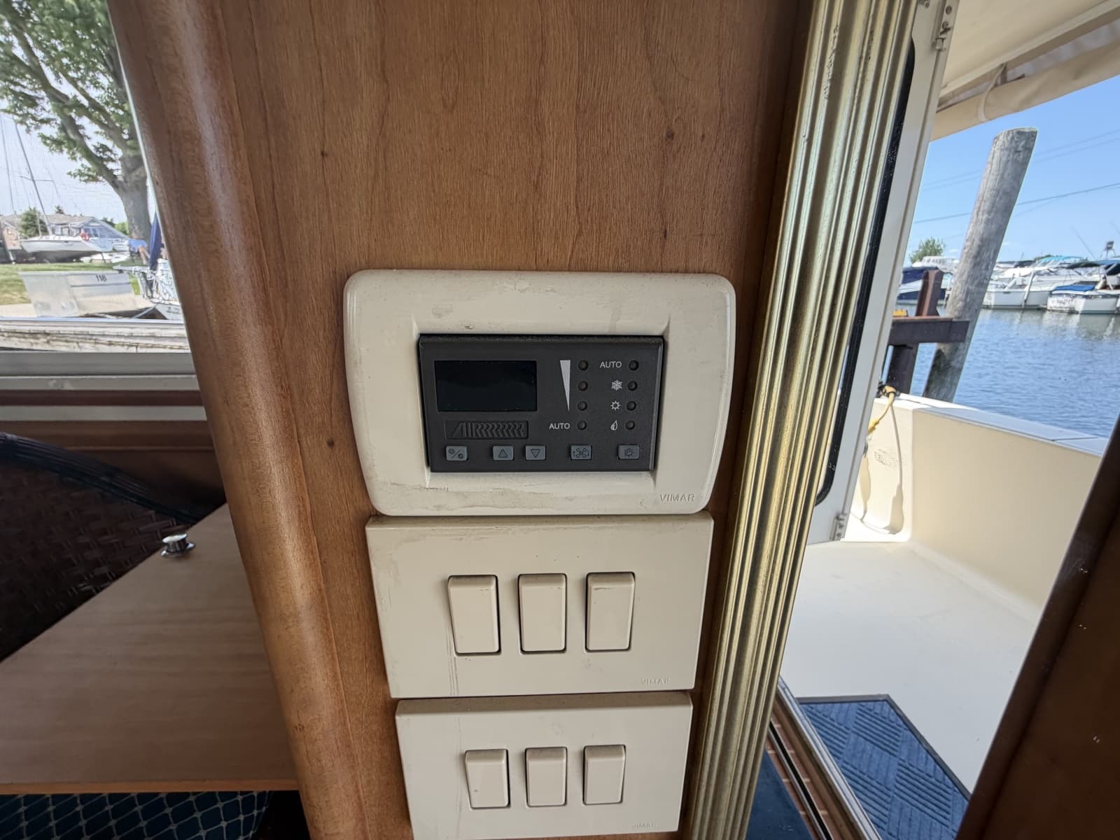 2006 Mainship 34 Trawler - Photo 71
