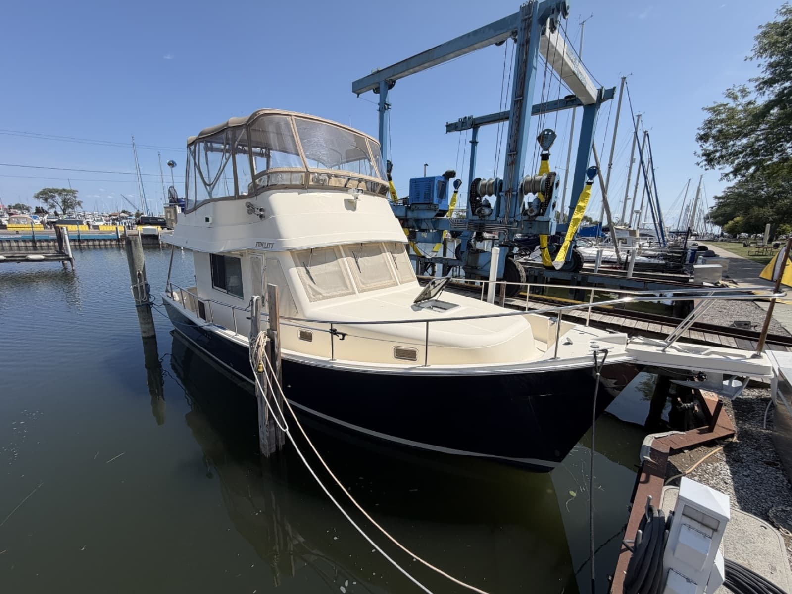 2006 Mainship 34 Trawler - Photo 4