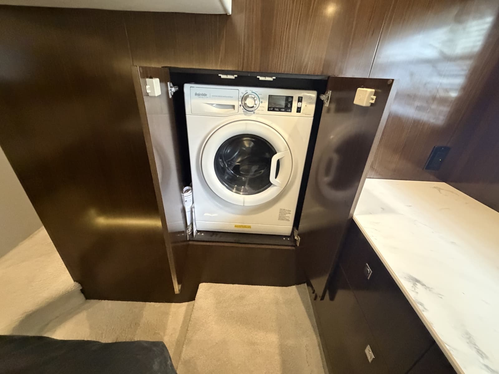 2022 Cruisers 46 Cantius - Photo 17