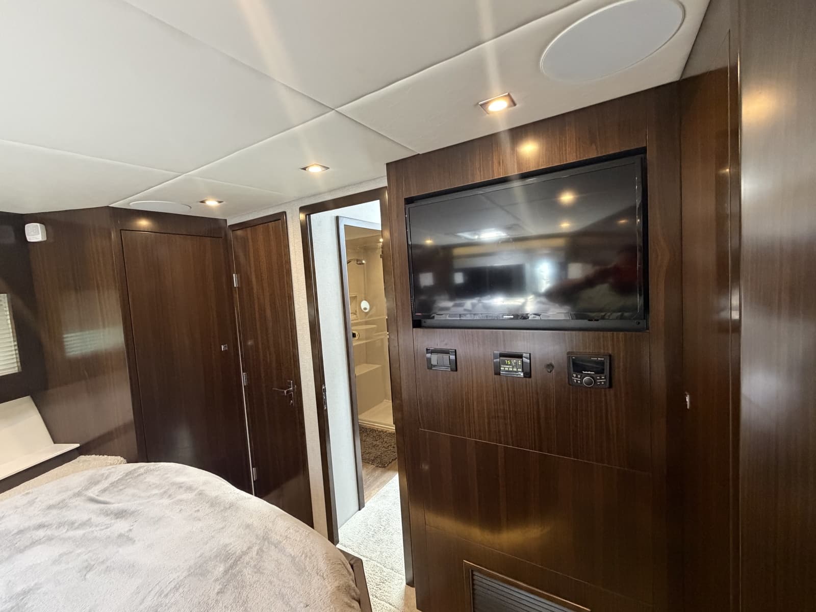 2022 Cruisers 46 Cantius - Photo 8
