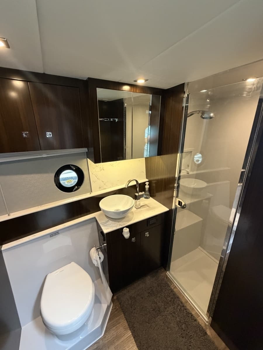 2022 Cruisers 46 Cantius - Photo 10
