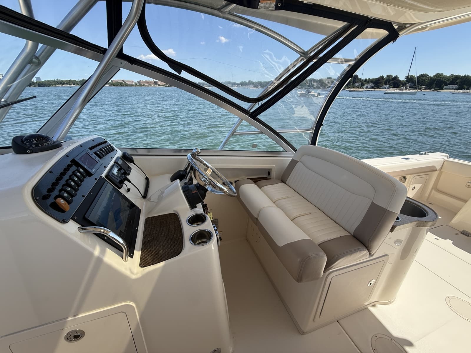 2014 Grady-White 307 Freedom - Photo 17