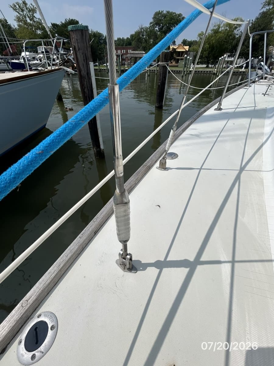 1979 Pearson Sloop - Photo 14