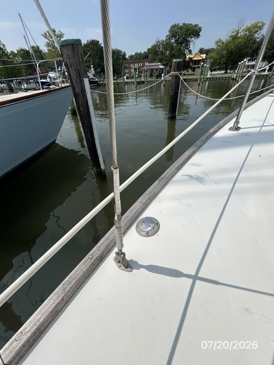 1979 Pearson Sloop - Photo 15