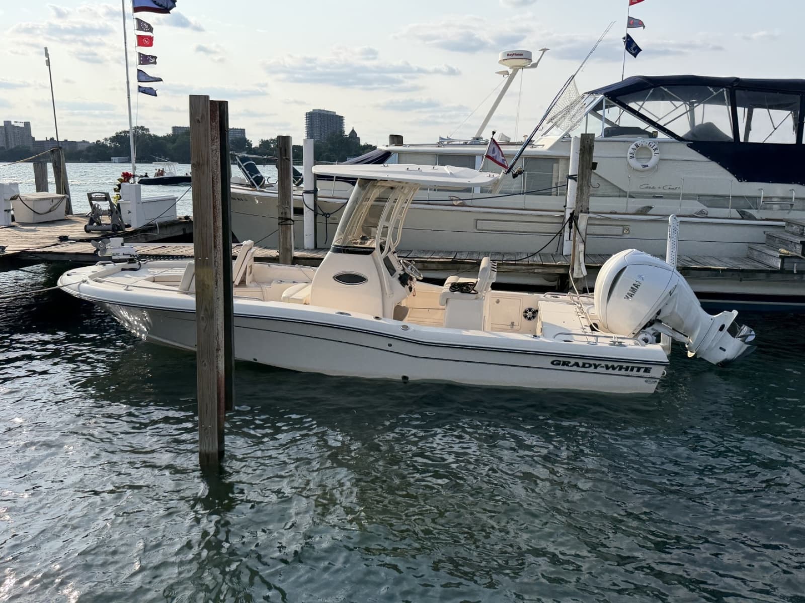 2022 Grady-White 251 Coastal Explorer - Photo 2