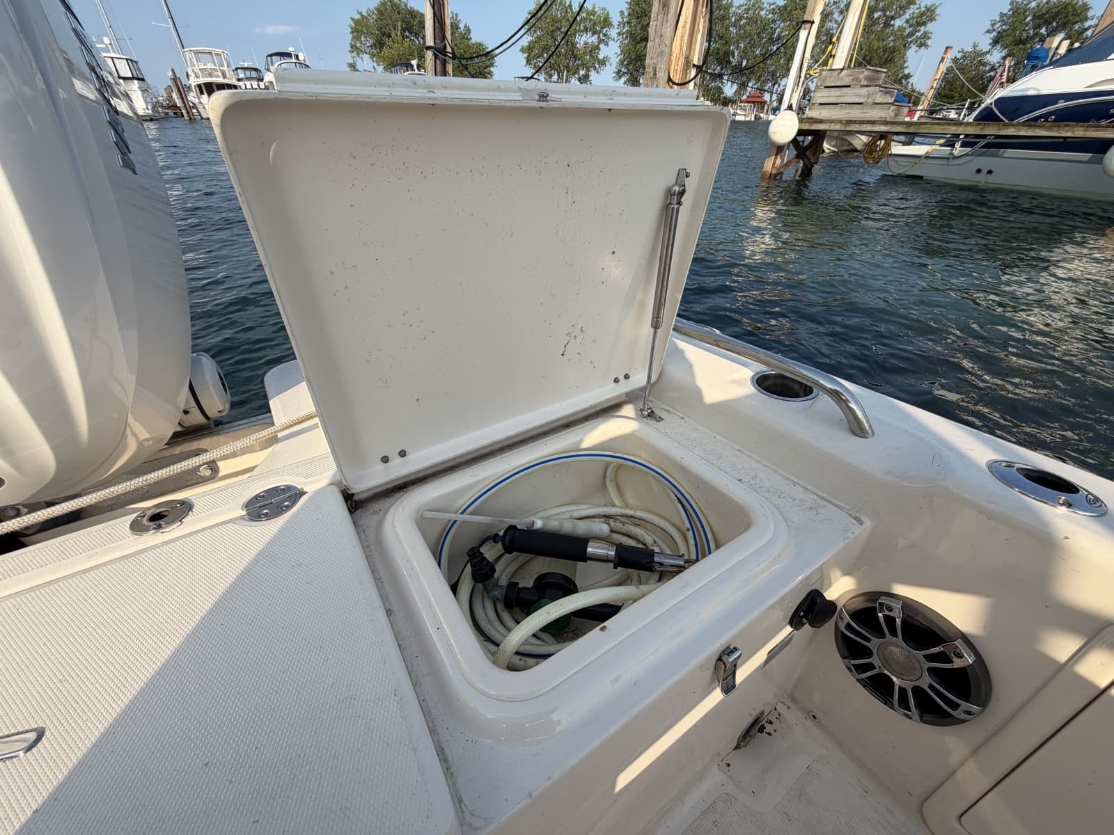 2022 Grady-White 251 Coastal Explorer - Photo 17