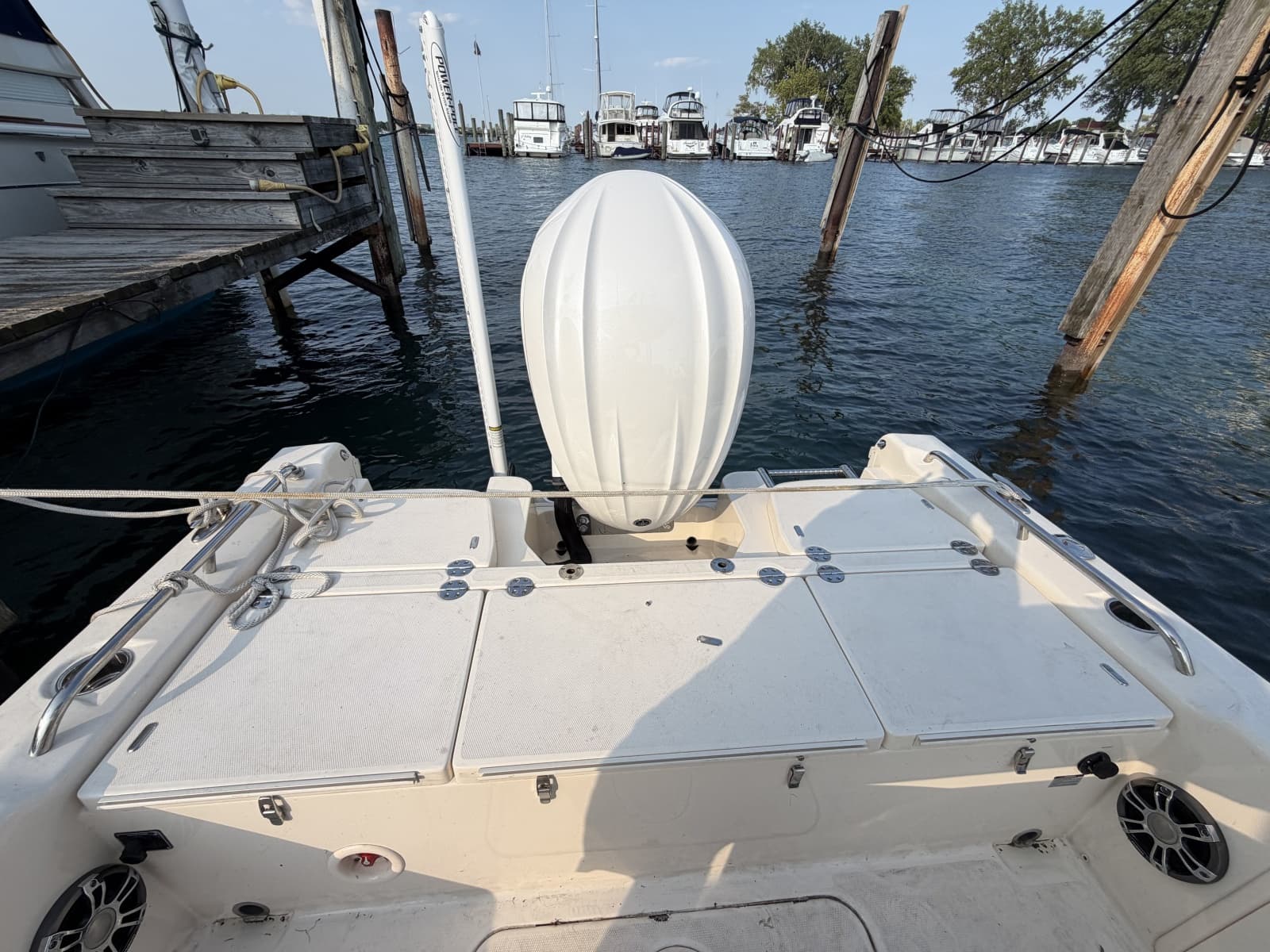 2022 Grady-White 251 Coastal Explorer - Photo 11