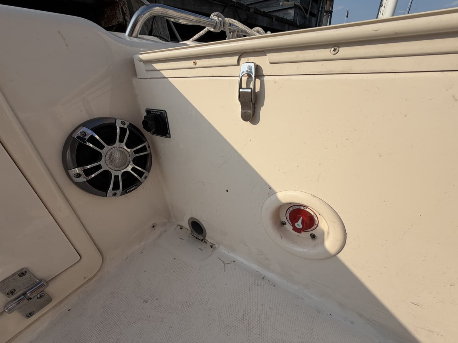 2022 Grady-White 251 Coastal Explorer - Photo 18