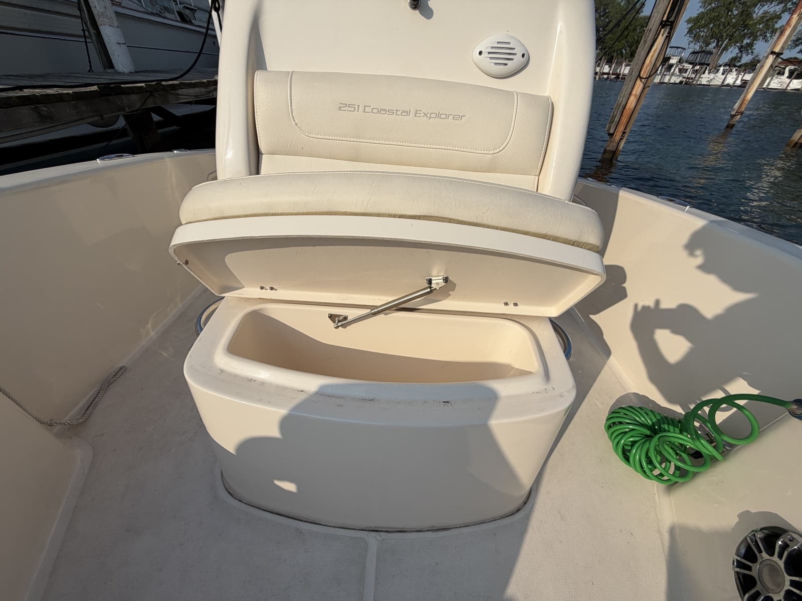 2022 Grady-White 251 Coastal Explorer - Photo 53