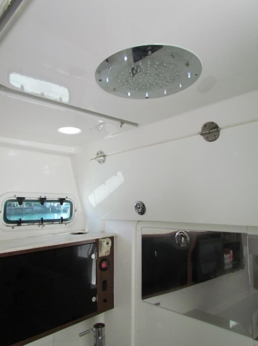 2016 Everglades 435 Center Console - Photo 35