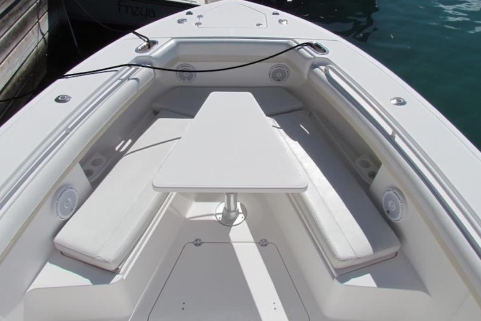 2016 Everglades 435 Center Console - Photo 9