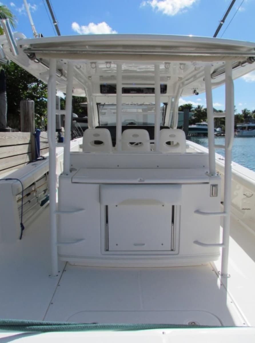 2016 Everglades 435 Center Console - Photo 12