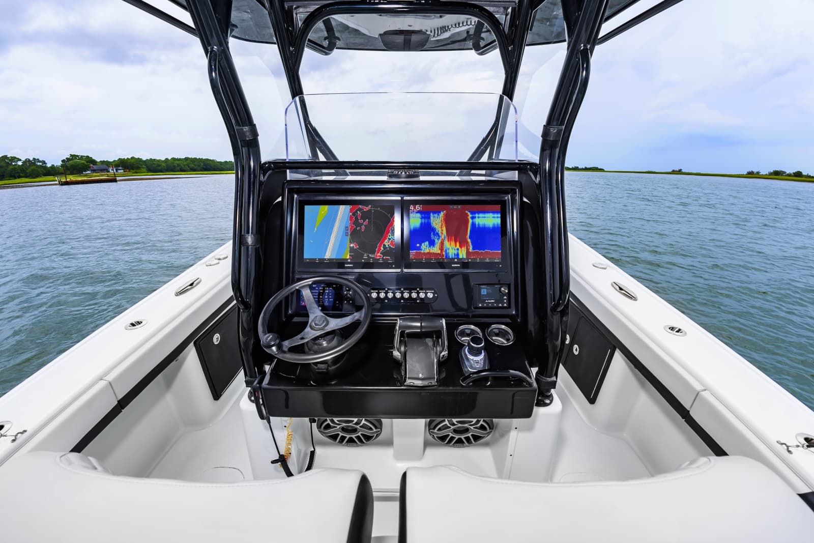 2025 Yellowfin 32 - Photo 11