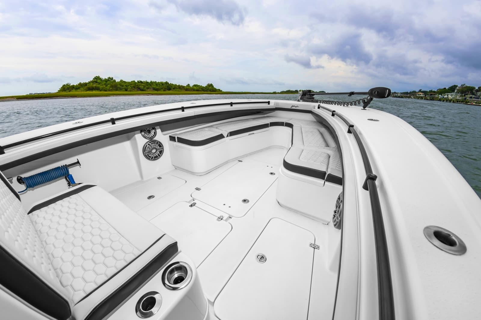 2025 Yellowfin 32 - Photo 30
