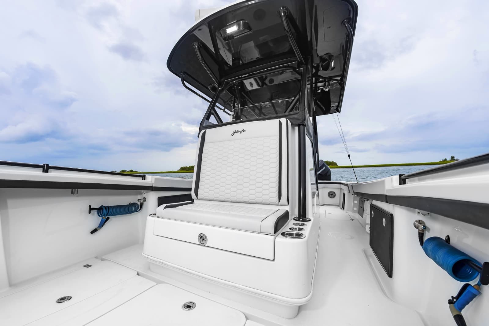 2025 Yellowfin 32 - Photo 33
