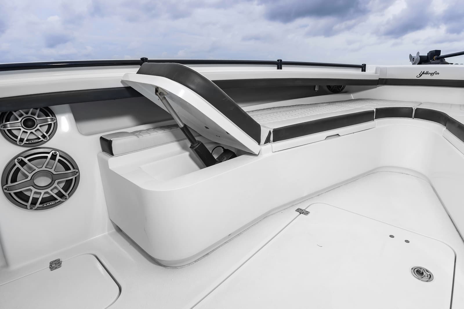 2025 Yellowfin 32 - Photo 35