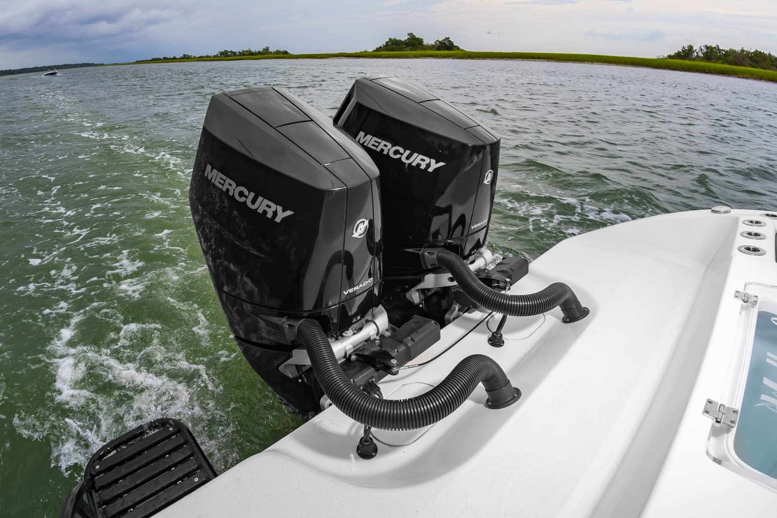 2025 Yellowfin 32 - Photo 15