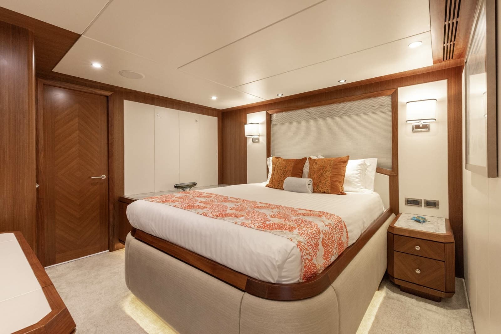 2017 Ocean Alexander OA 120 - Photo 17