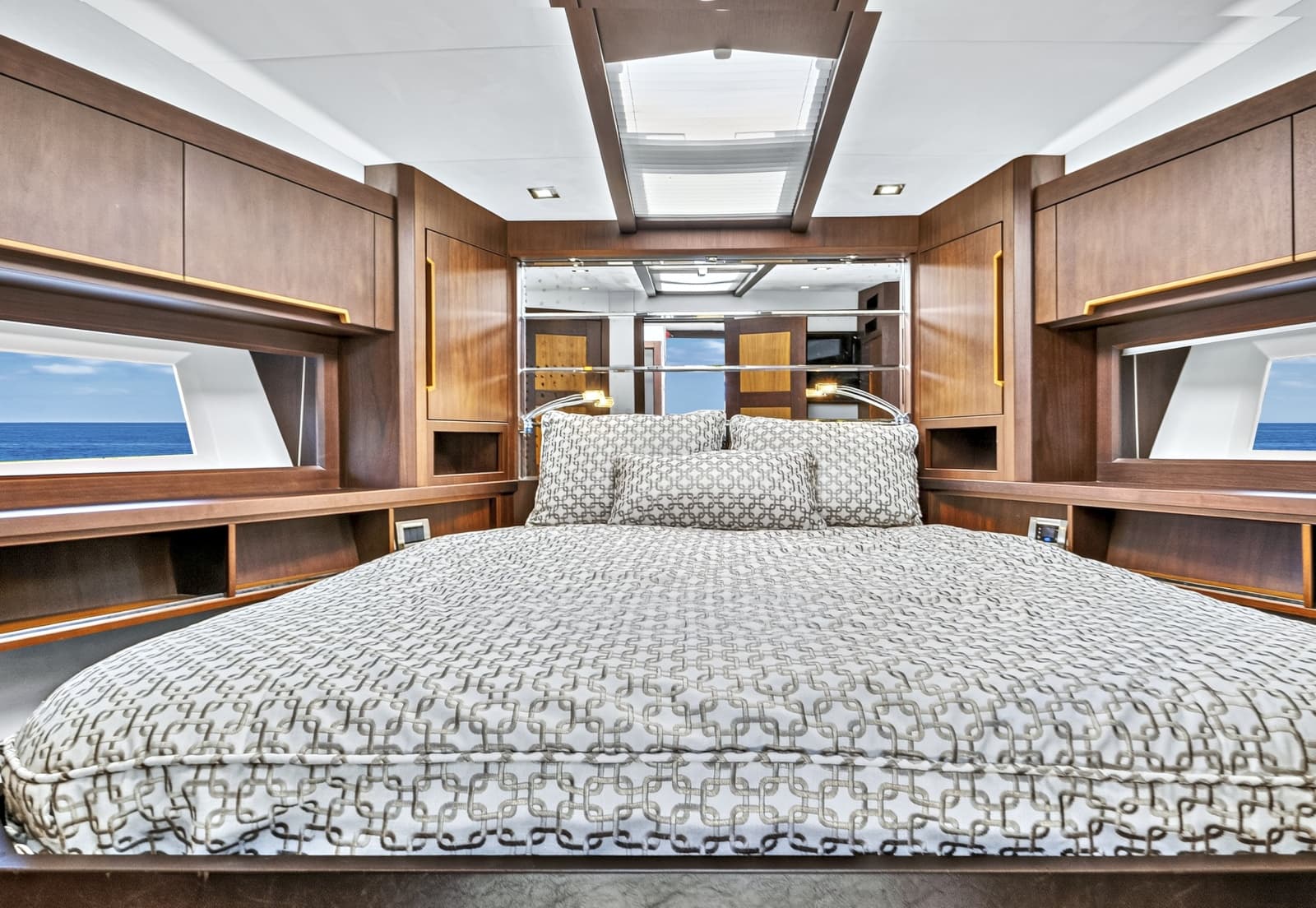 2017 Galeon Sky - Photo 28