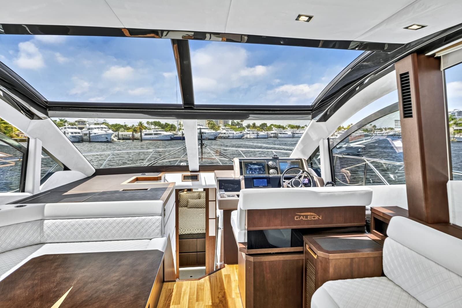 2017 Galeon Sky - Photo 23