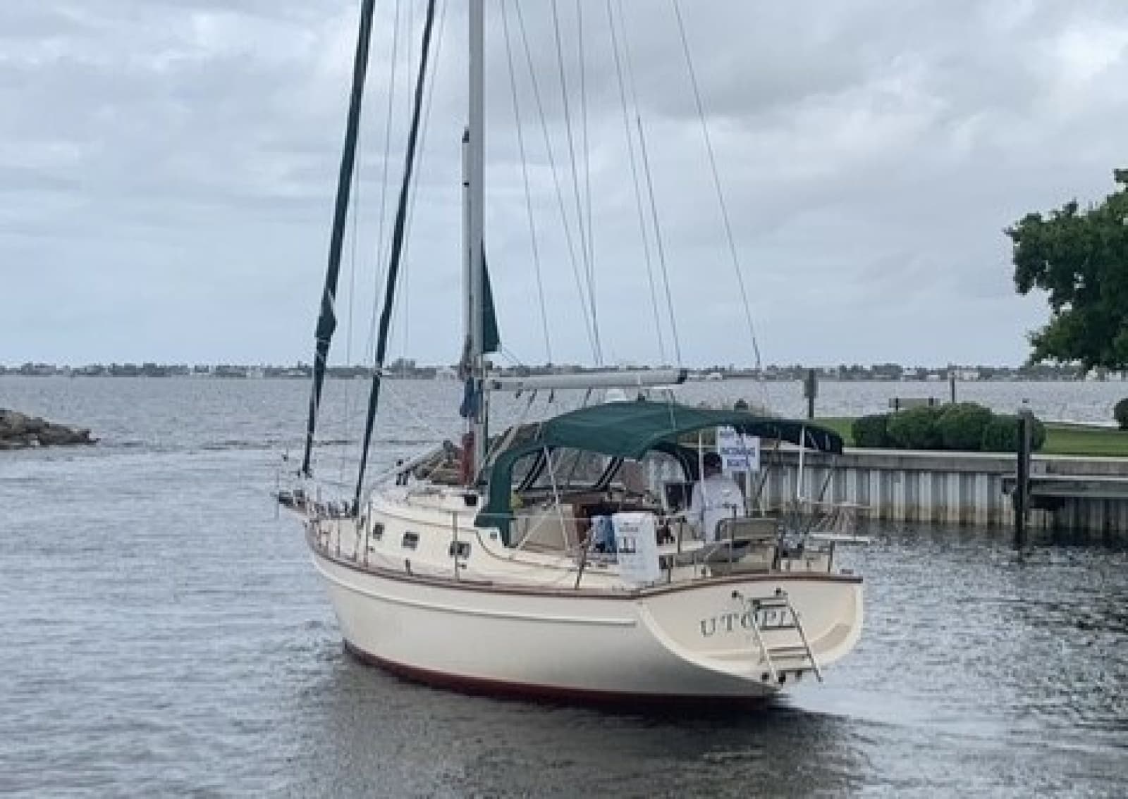 2000 Island Packet 320 - Photo 4