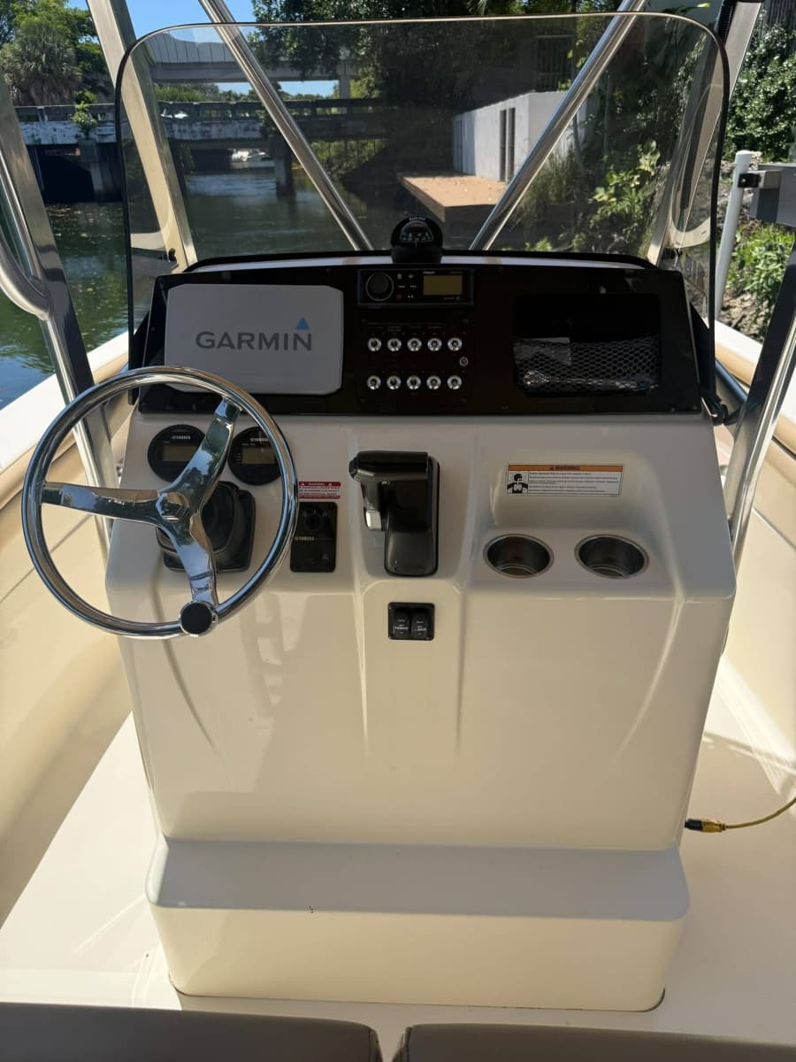 2017 Scout  - Photo 2