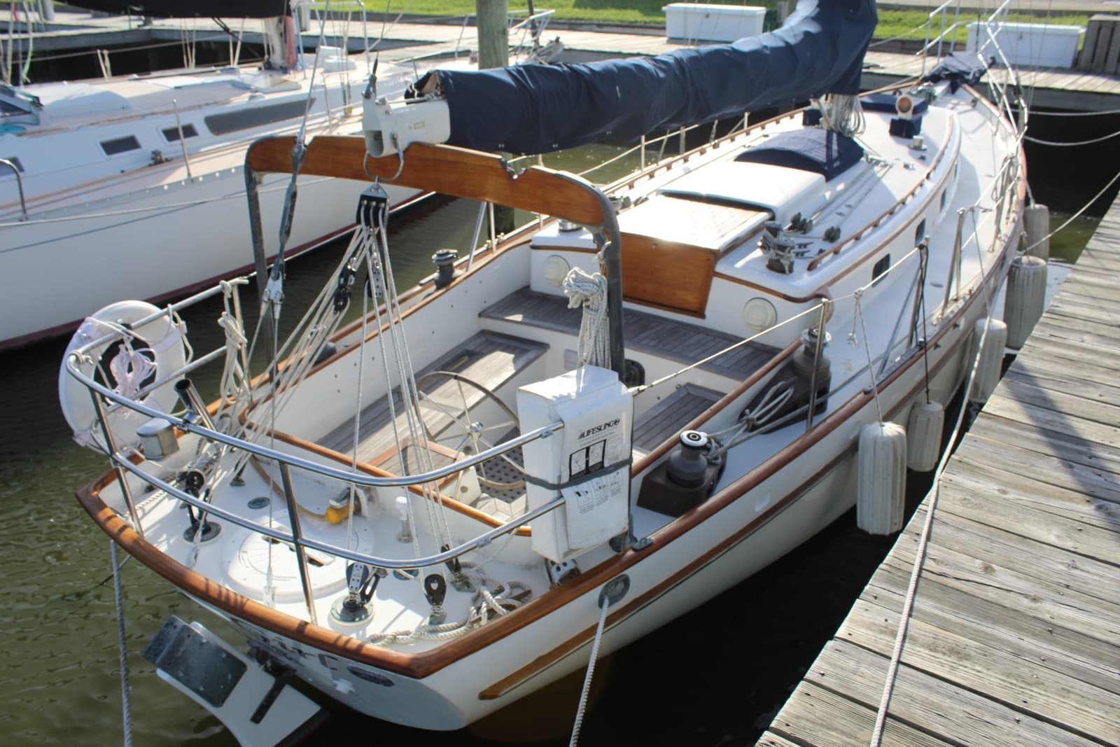 1981 Cape George 36' Cutter - Photo 2