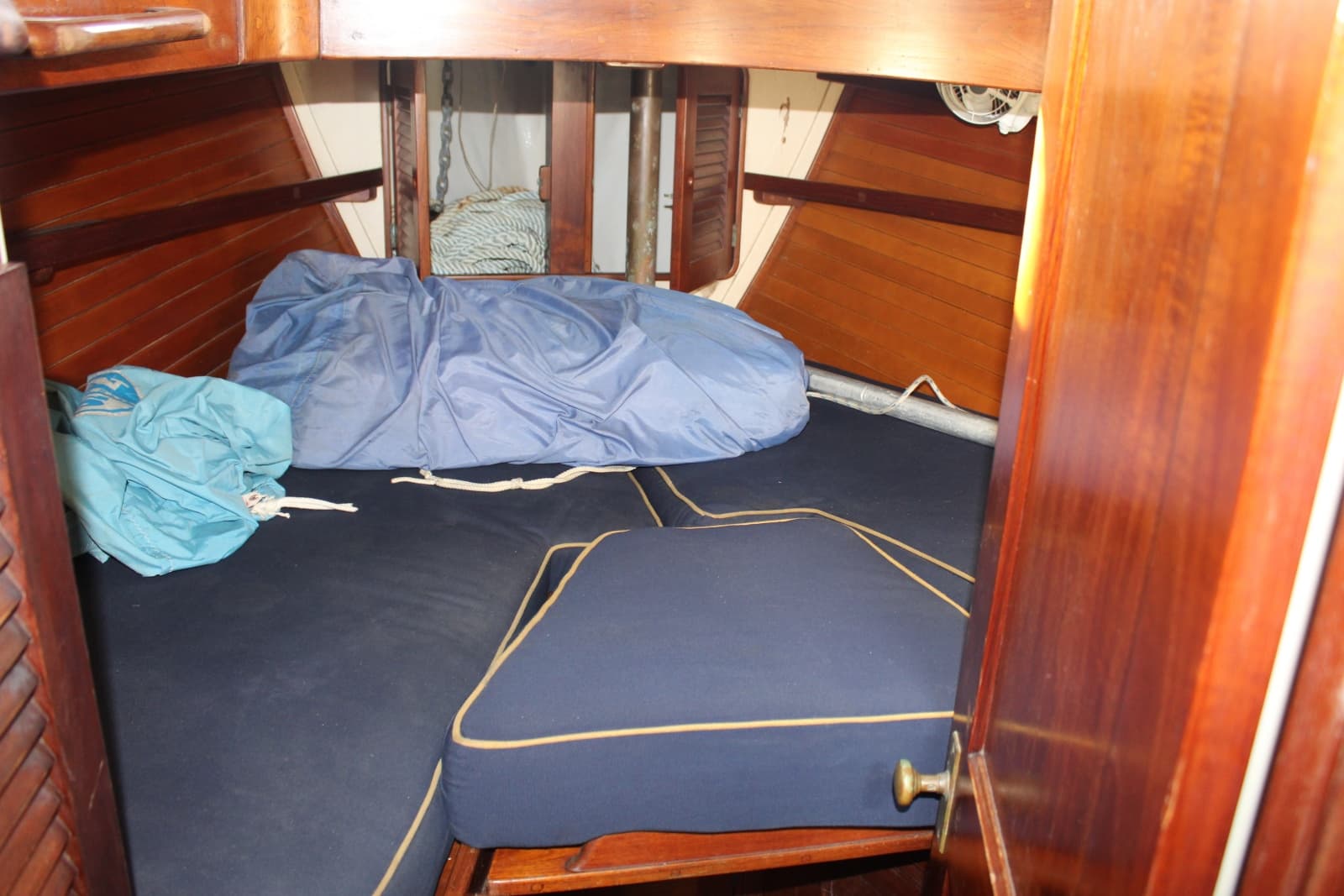 1981 Cape George 36' Cutter - Photo 20
