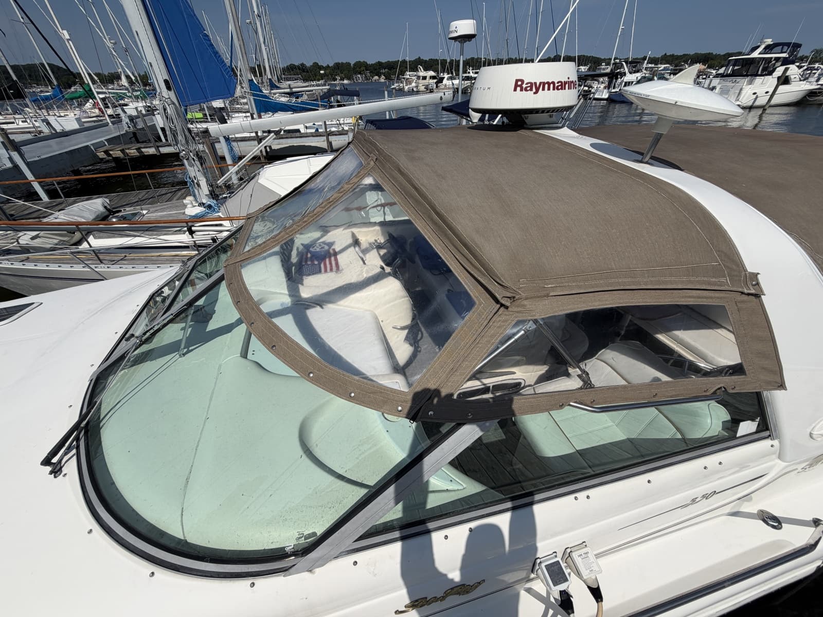1996 Sea Ray 330 Sundancer - Photo 11