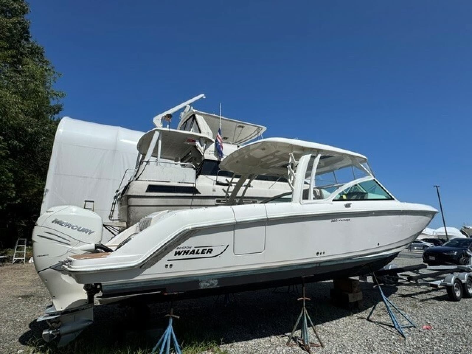 2018 Boston Whaler 320 Vantage - Photo 2