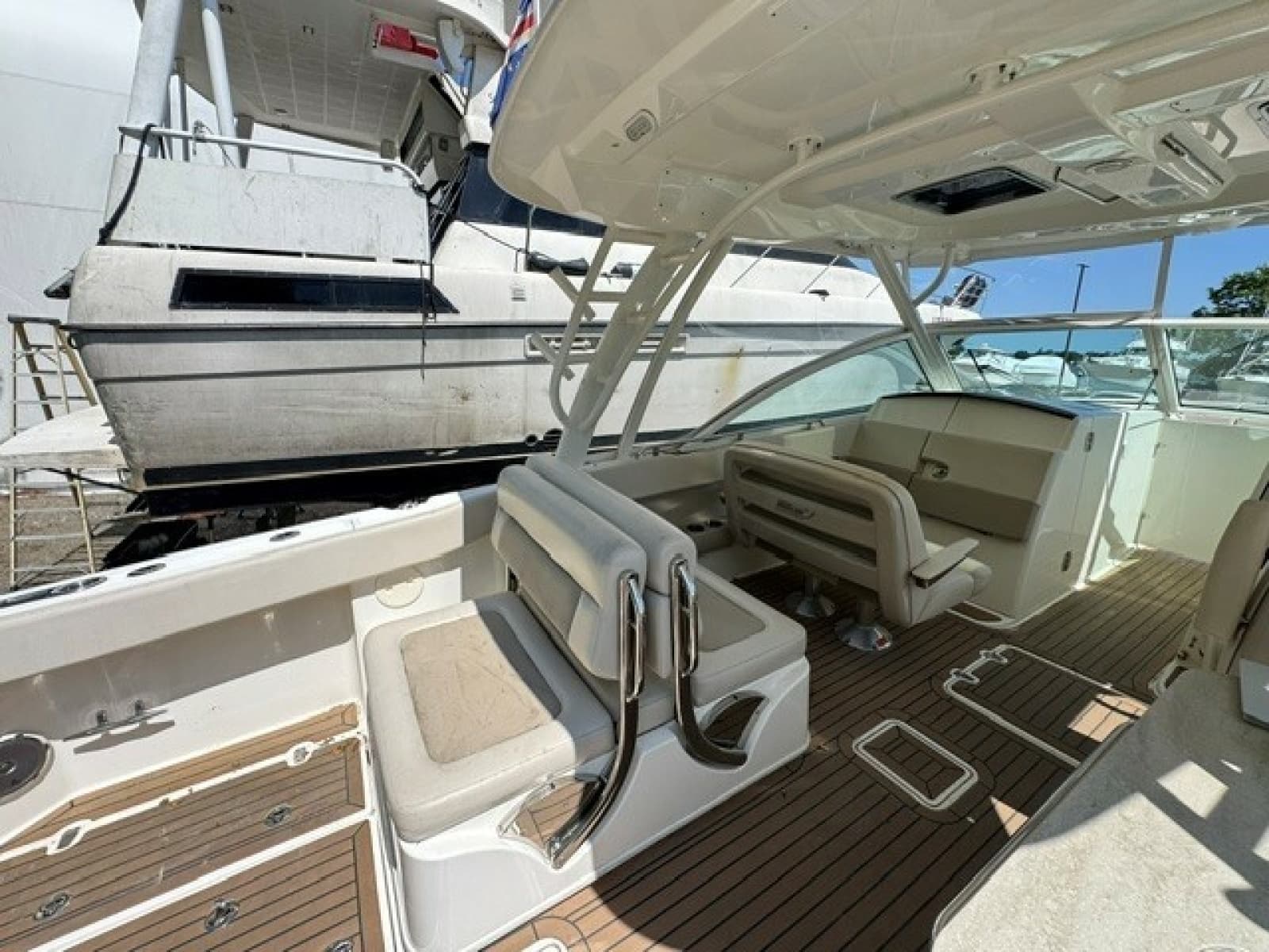 2018 Boston Whaler 320 Vantage - Photo 7