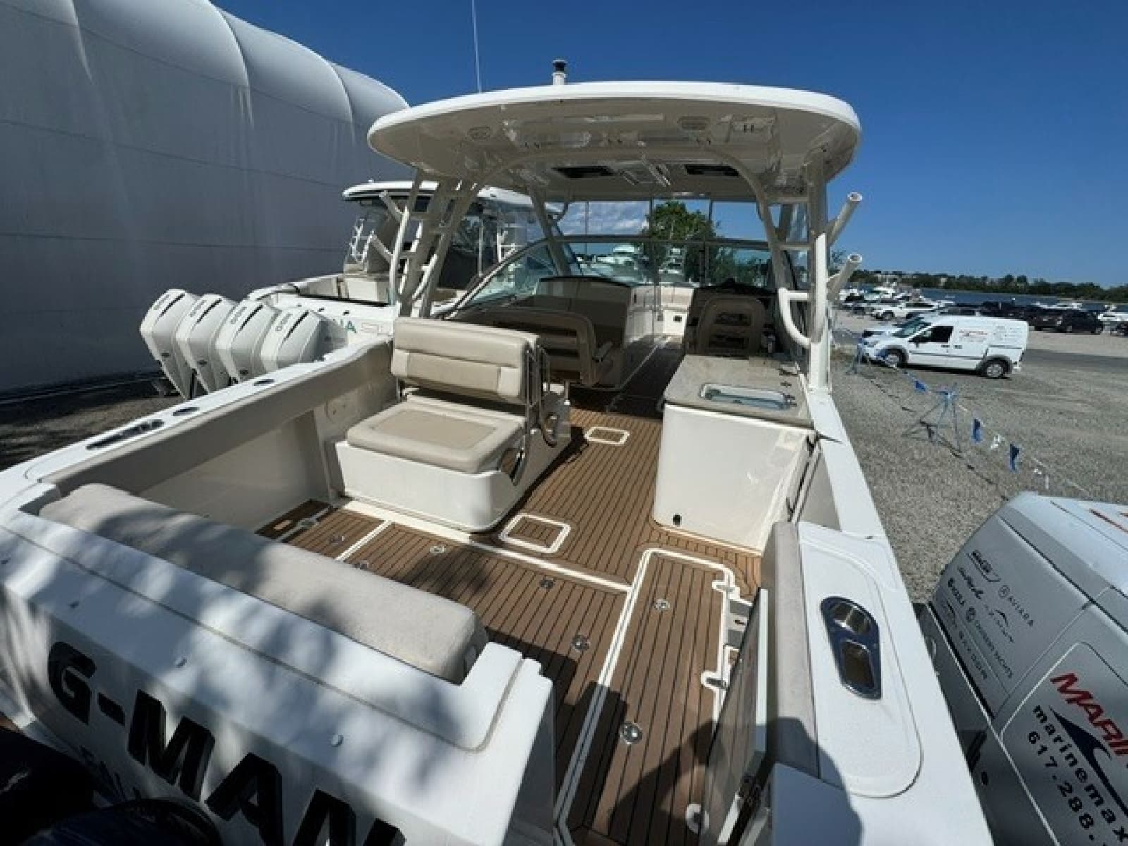 2018 Boston Whaler 320 Vantage - Photo 5