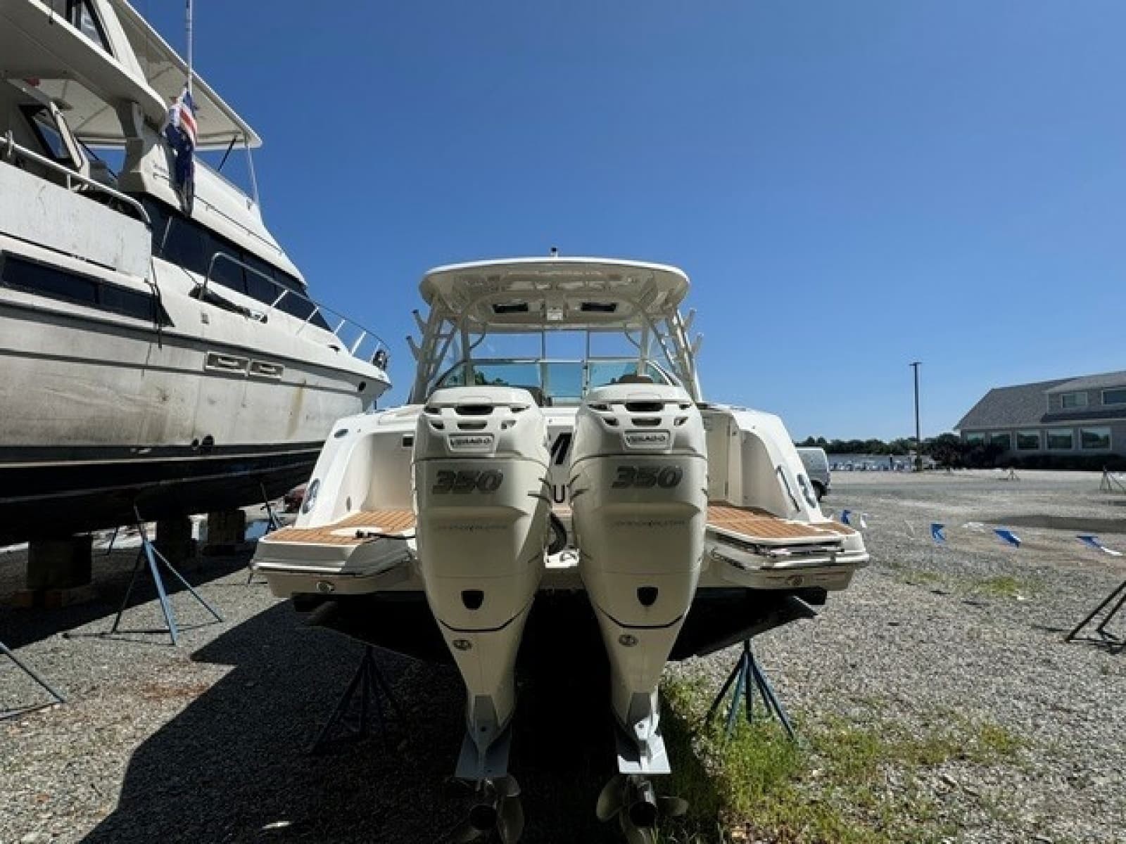 2018 Boston Whaler 320 Vantage - Photo 3