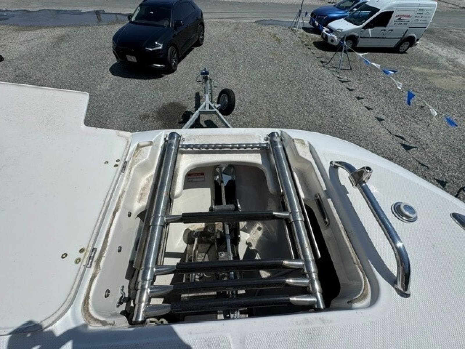 2018 Boston Whaler 320 Vantage - Photo 15