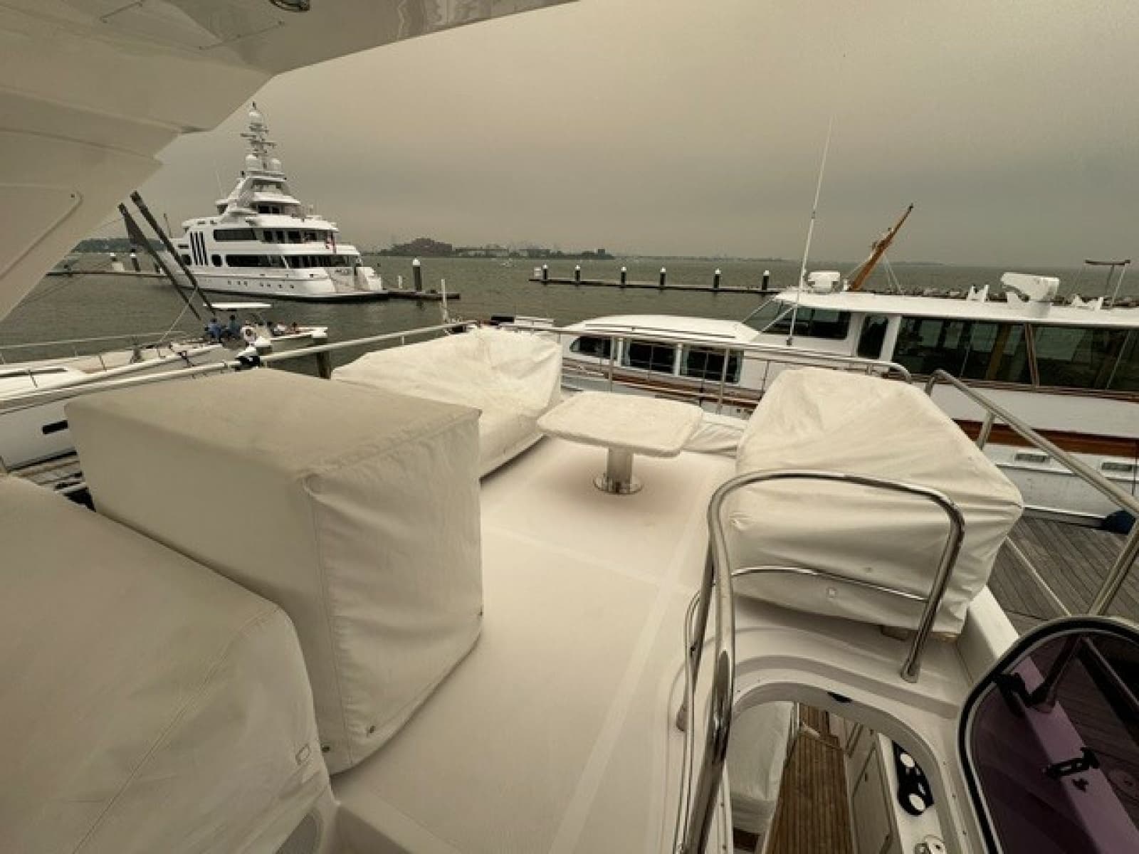 2023 Azimut 50FLY - Photo 34