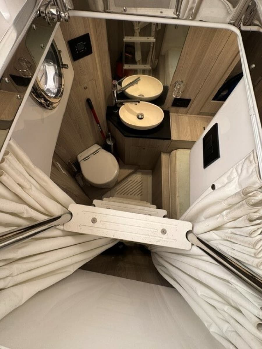 2023 Azimut 50FLY - Photo 6