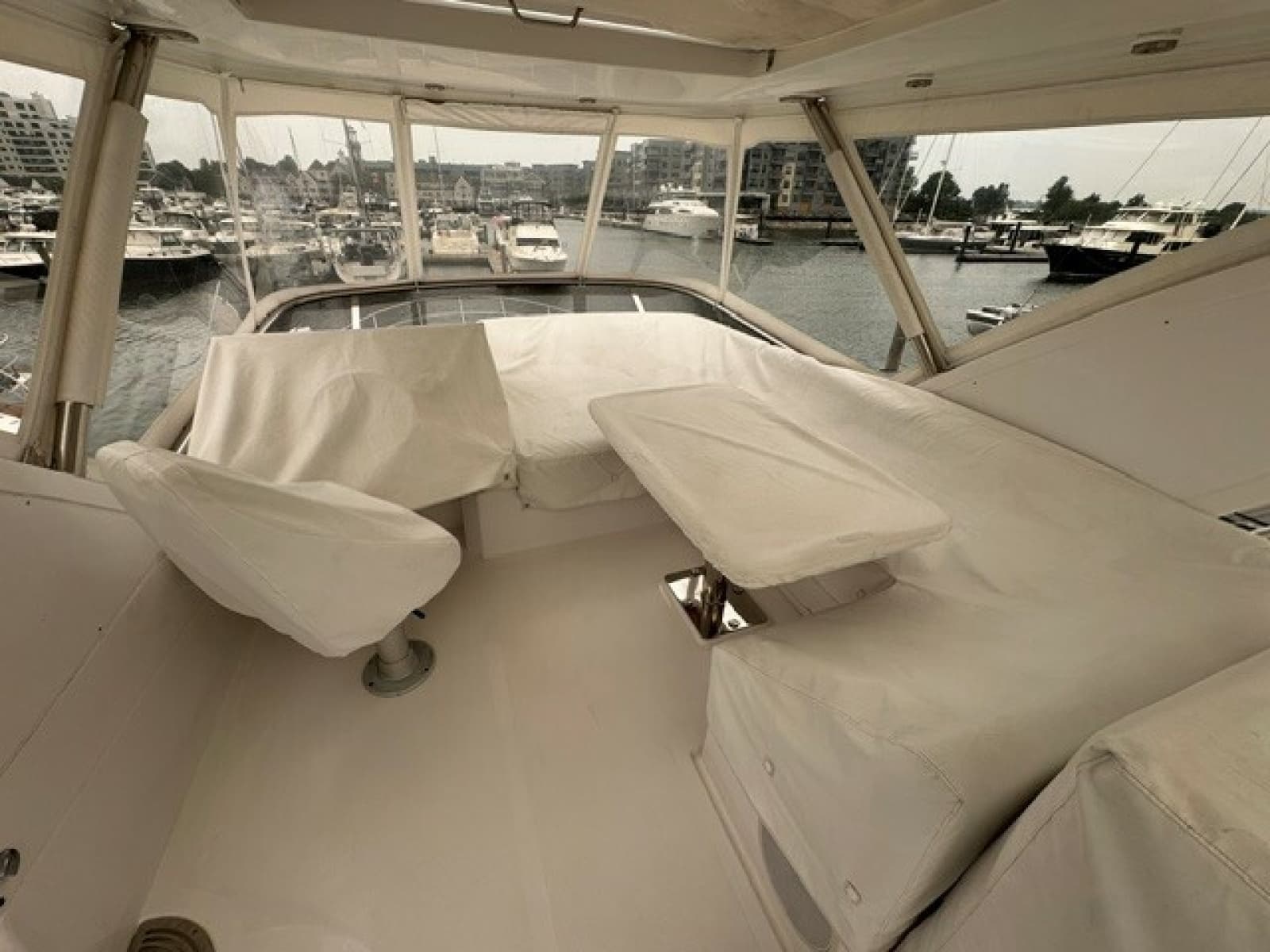 2023 Azimut 50FLY - Photo 35