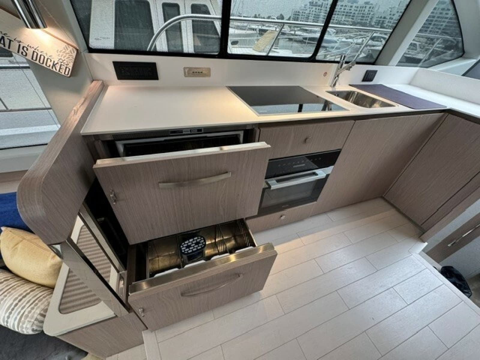 2023 Azimut 50FLY - Photo 14