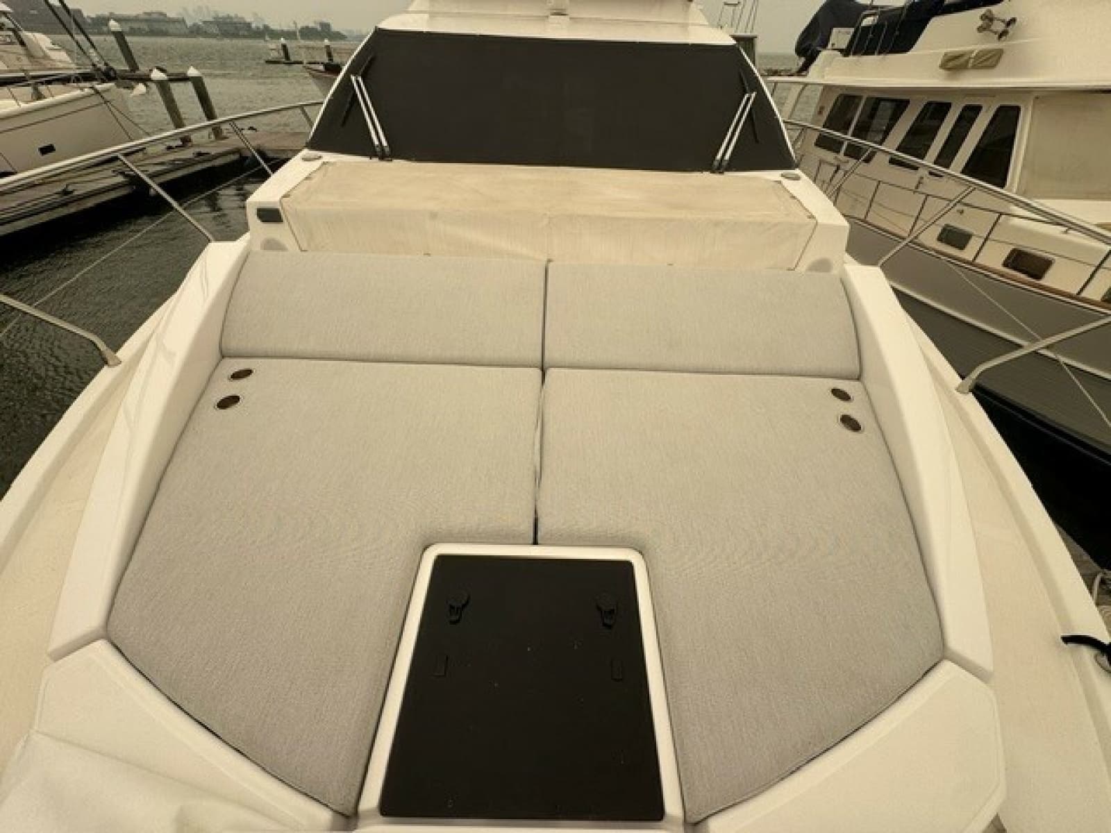 2023 Azimut 50FLY - Photo 44