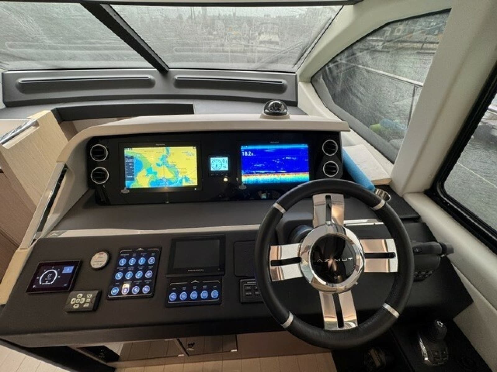 2023 Azimut 50FLY - Photo 18