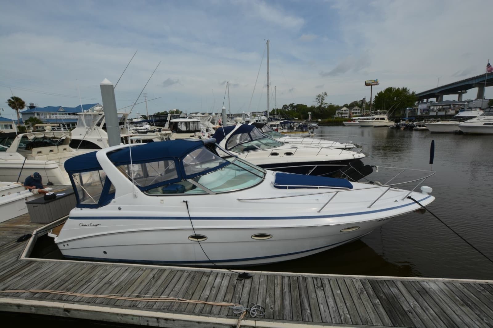 2001 Chris-Craft 328 - Photo 1