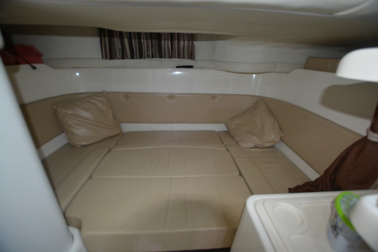 2001 Chris-Craft 328 - Photo 12