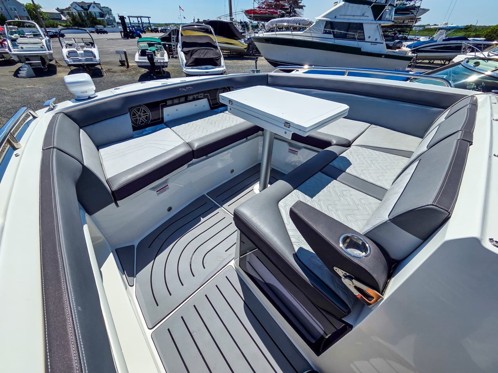 2022 Galeon 325 GTO - Photo 28